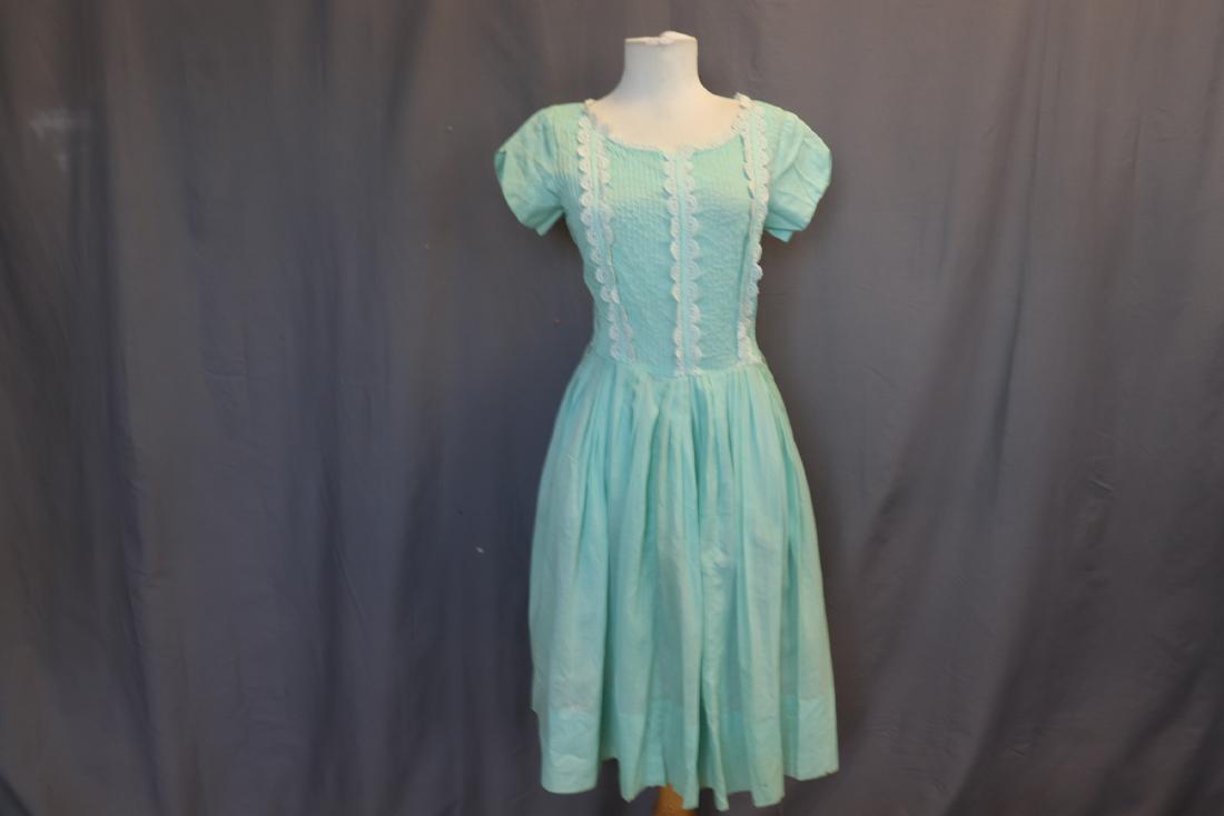 Vintage 1960 Mint Green Spring Dress (1 of 4)