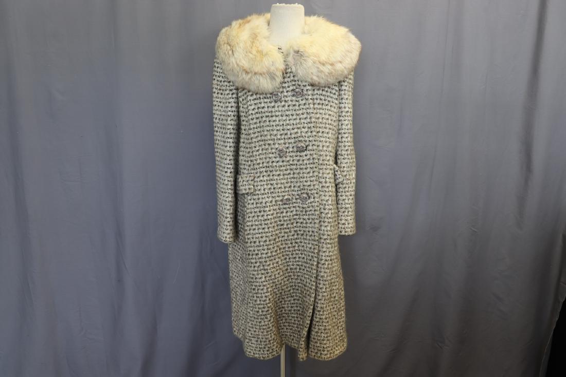 1970's Wool Coat With Detachable Fox  Collar (1 of 6)