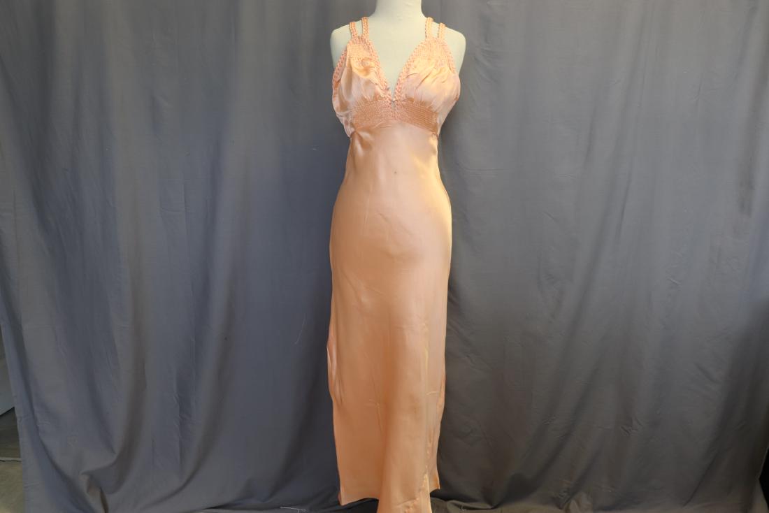 Vintage Peach Silky Bias Cut Nightgown, Negligee (1 of 6)