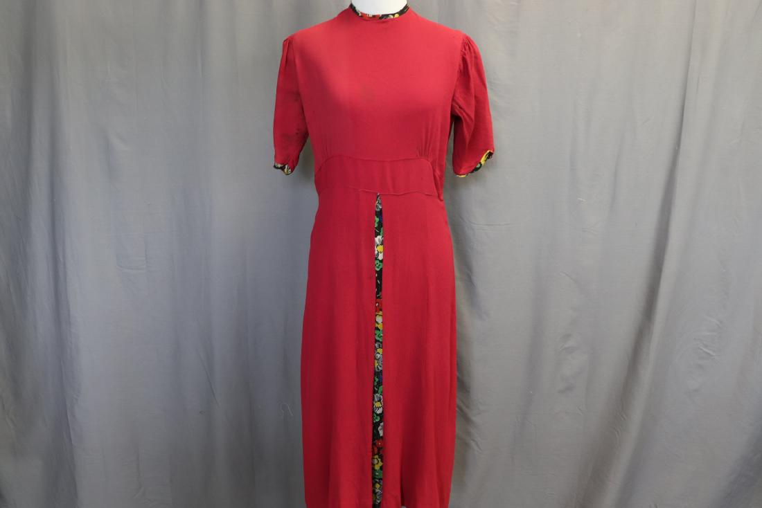 Vintage 1940's Red Crepe Dress (1 of 10)