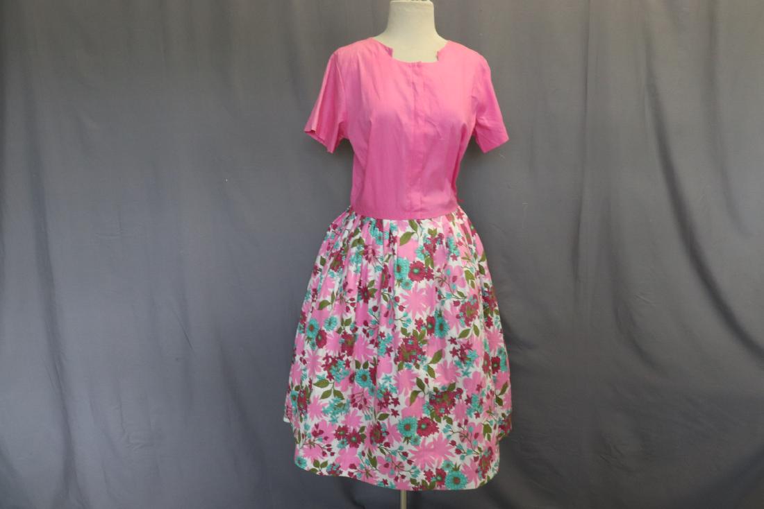 Vintage 1960 Pink Floral Day Dress (1 of 5)