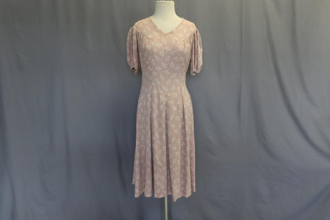 Vintage Crepe Print 1940's Dress (1 of 6)