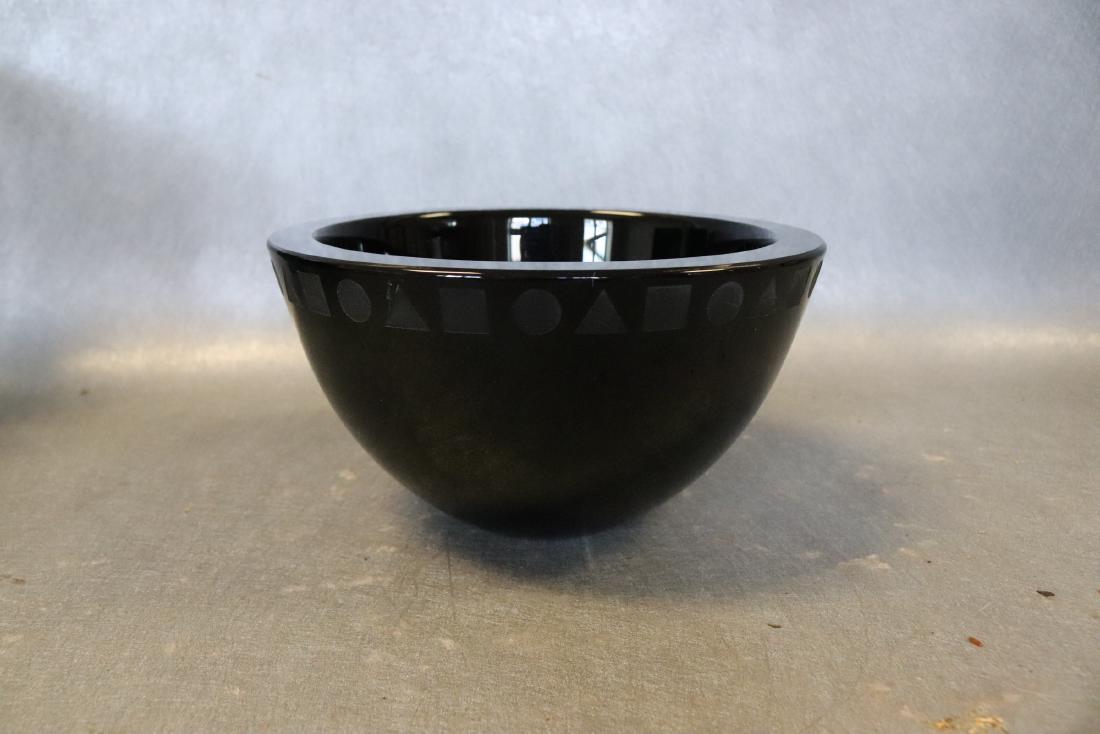 Sasaki Black Amethyst Carved Bowl, Ward Bennett: approx. 7 1/4 across, 4 inches tall