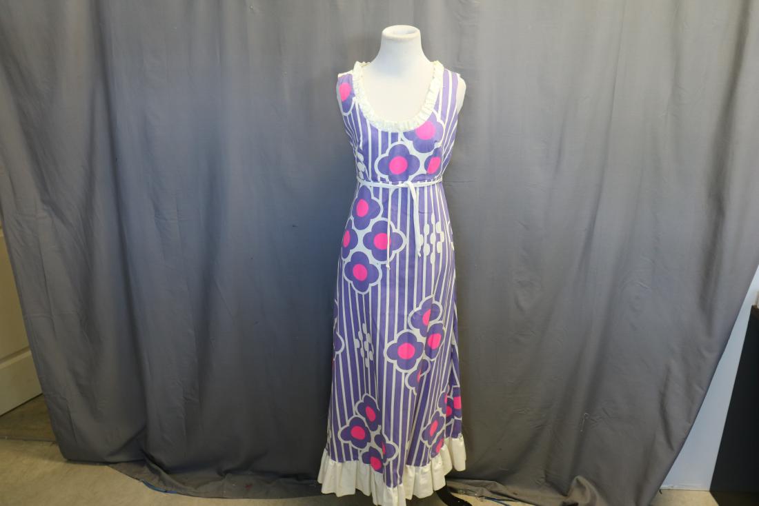 1970's Baba Kea, Honolulu Floral Print Maxi Dress: sleeveless, ruffled scoop neck, empire waist full length with white ruffled hem, back zipper, approx. 34 bust, 28 under bust, has tie for waist