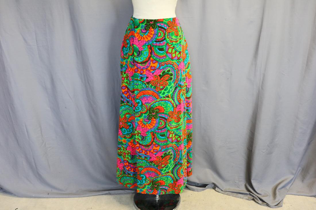 1970's Vintage Flower Power Velveteen Maxi Skirt: Flower print velveteen fabric, wrap style with three hook & eye closures under 3 covered buttons, approx. 30 waist, 39 long.