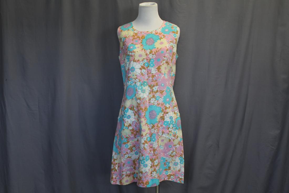 1970's Vintage Cotton Summer Shift Dress (1 of 3)