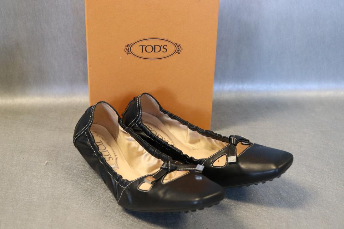 Tod's Degas W. Ballerina Tassel Shoes, 9 1/2: slightly worn
