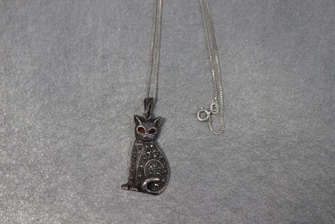 Vintage Sterling & Marcasite Cat Pendant & Chain (1 of 5)