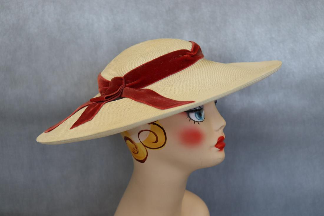 Vintage White Raffia Boater Hat (1 of 6)