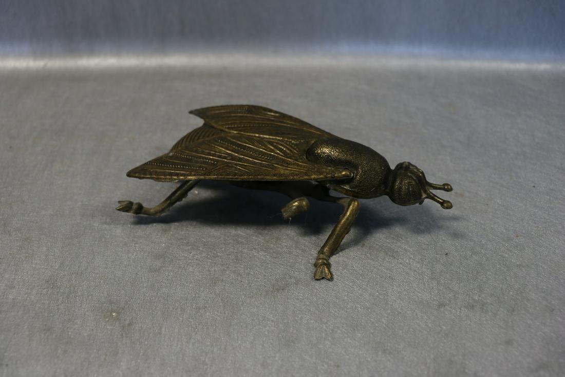 Vintage Brass Fly Ashtray: Approx. 4x7". See photos for condition.