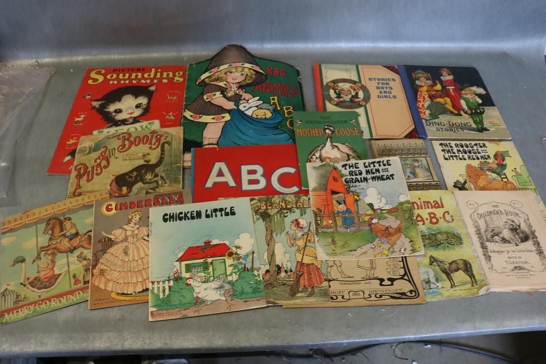 Large Lot Antique Children's Story Books (1 of 7)