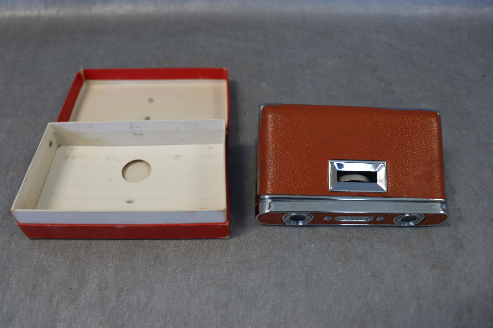 Vintage Imperial Folding Pocket Binoculars (1 of 4)