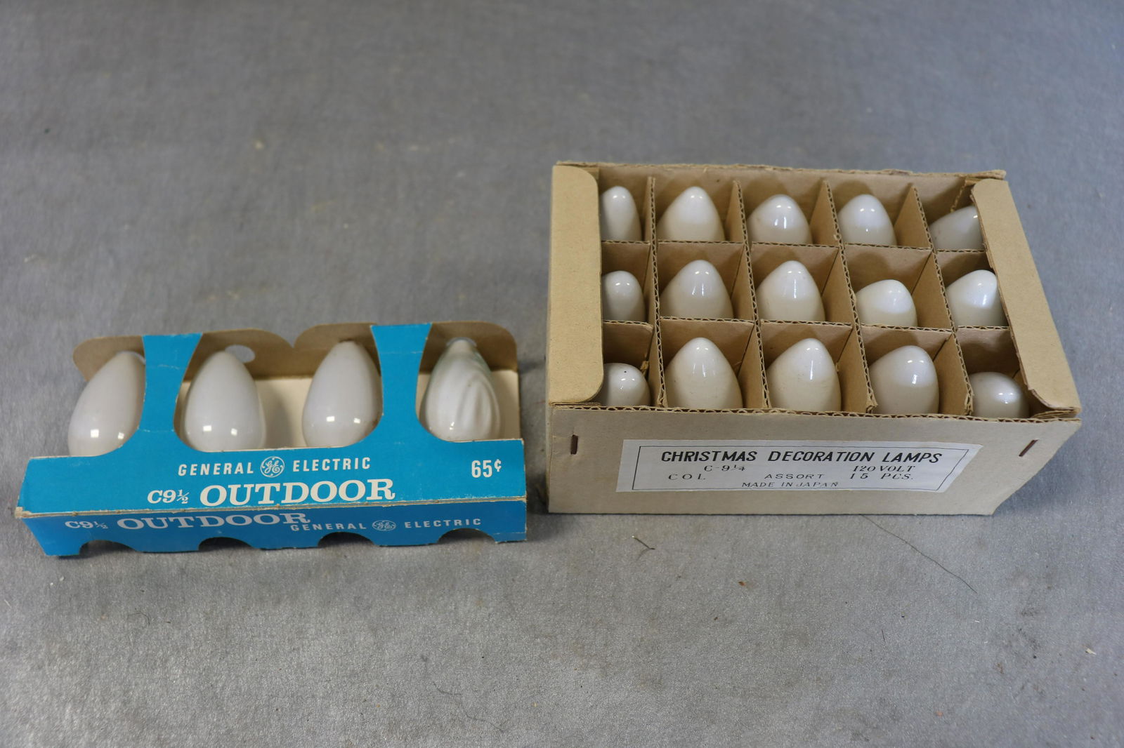 Lot Christmas Light Bulbs, Original Package (1 of 3)