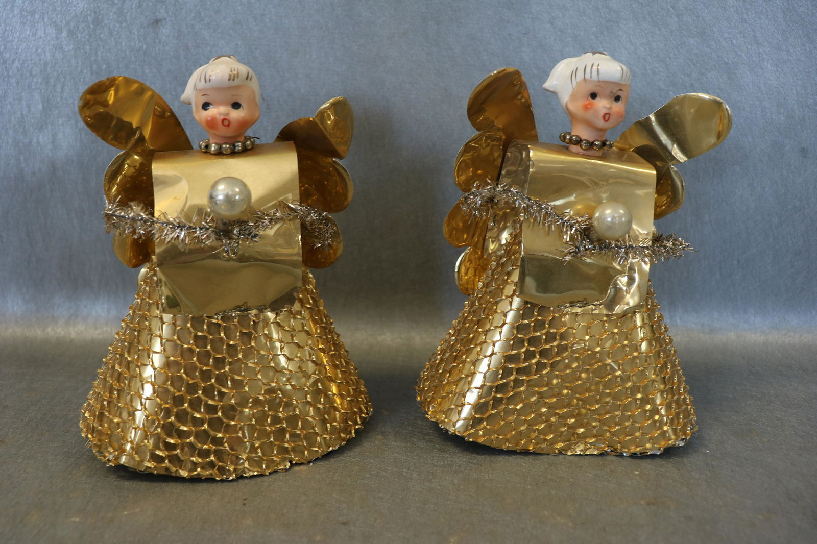 2 Vintage Christmas Tree Angels (1 of 5)