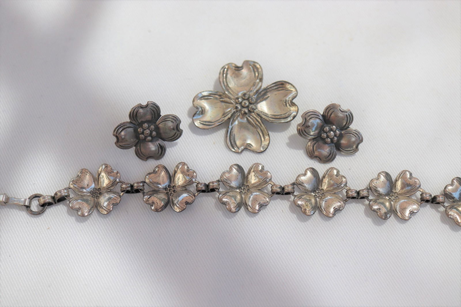 Vintage Beau Sterling Pin, Earrings, Bracelet Set (1 of 6)