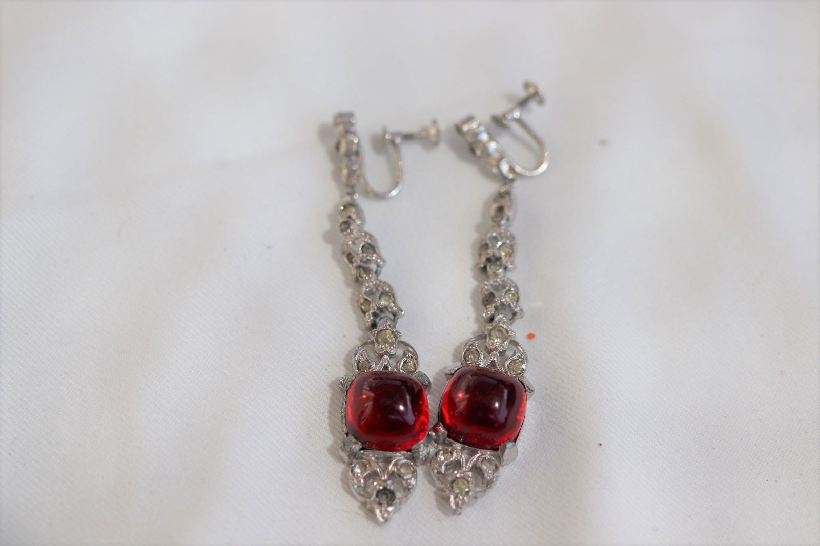 Vintage Rhinestone Tear Drop Earrings with Red Stone (1 of 3)