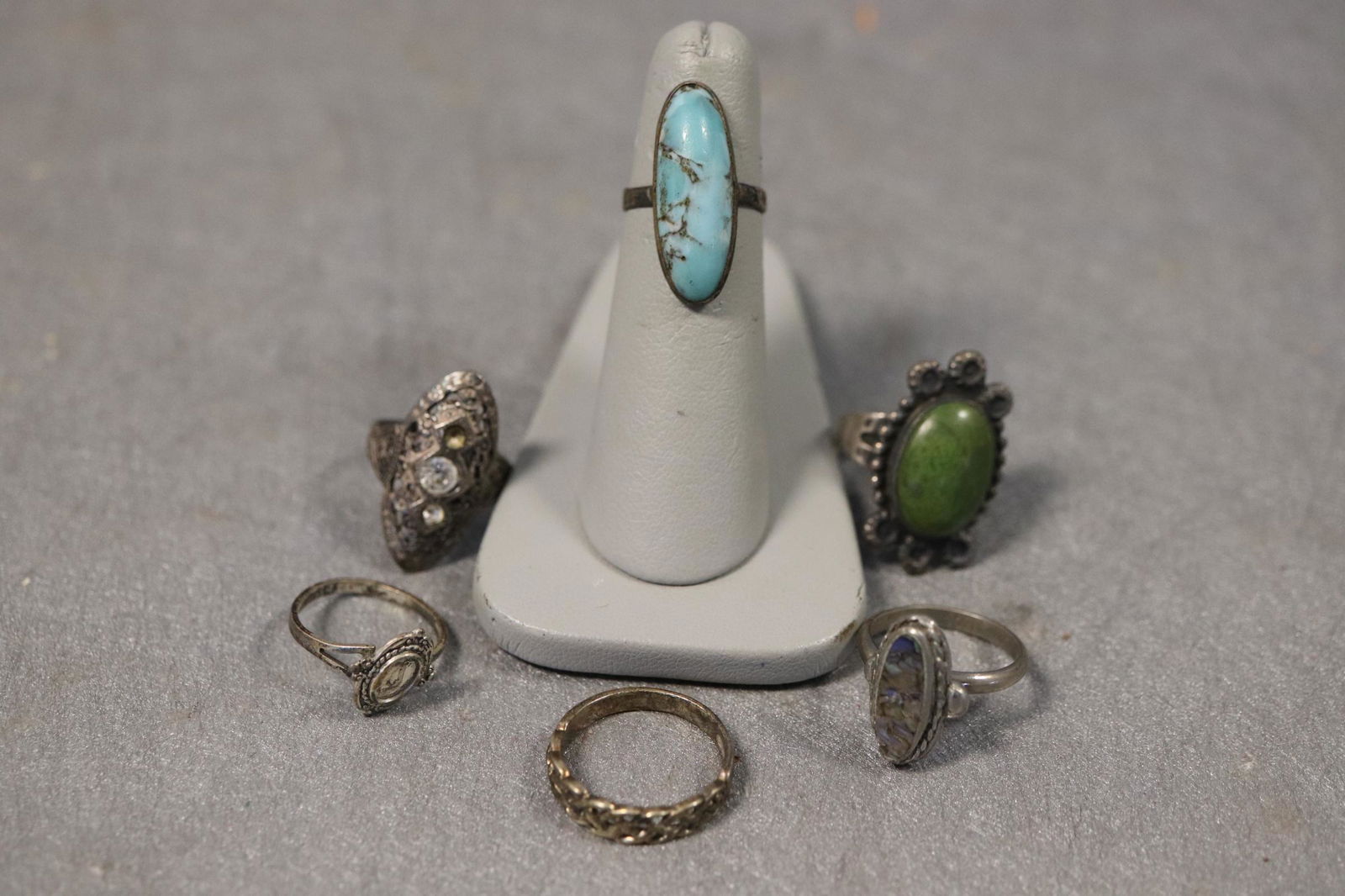 Lot of 6 Vintage Sterling Rings (1 of 7)
