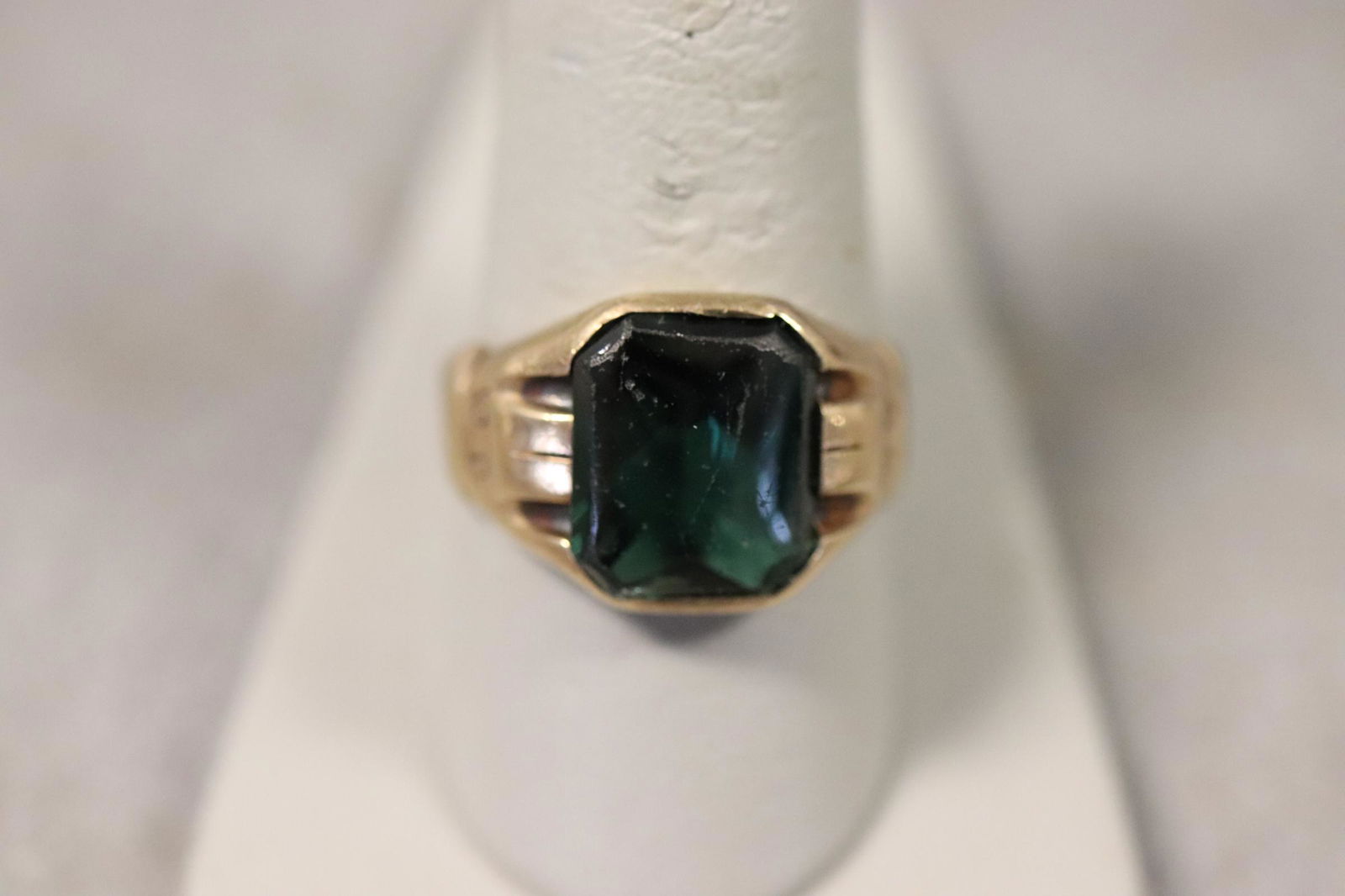 Men's 14k Gold Ring (1 of 5)