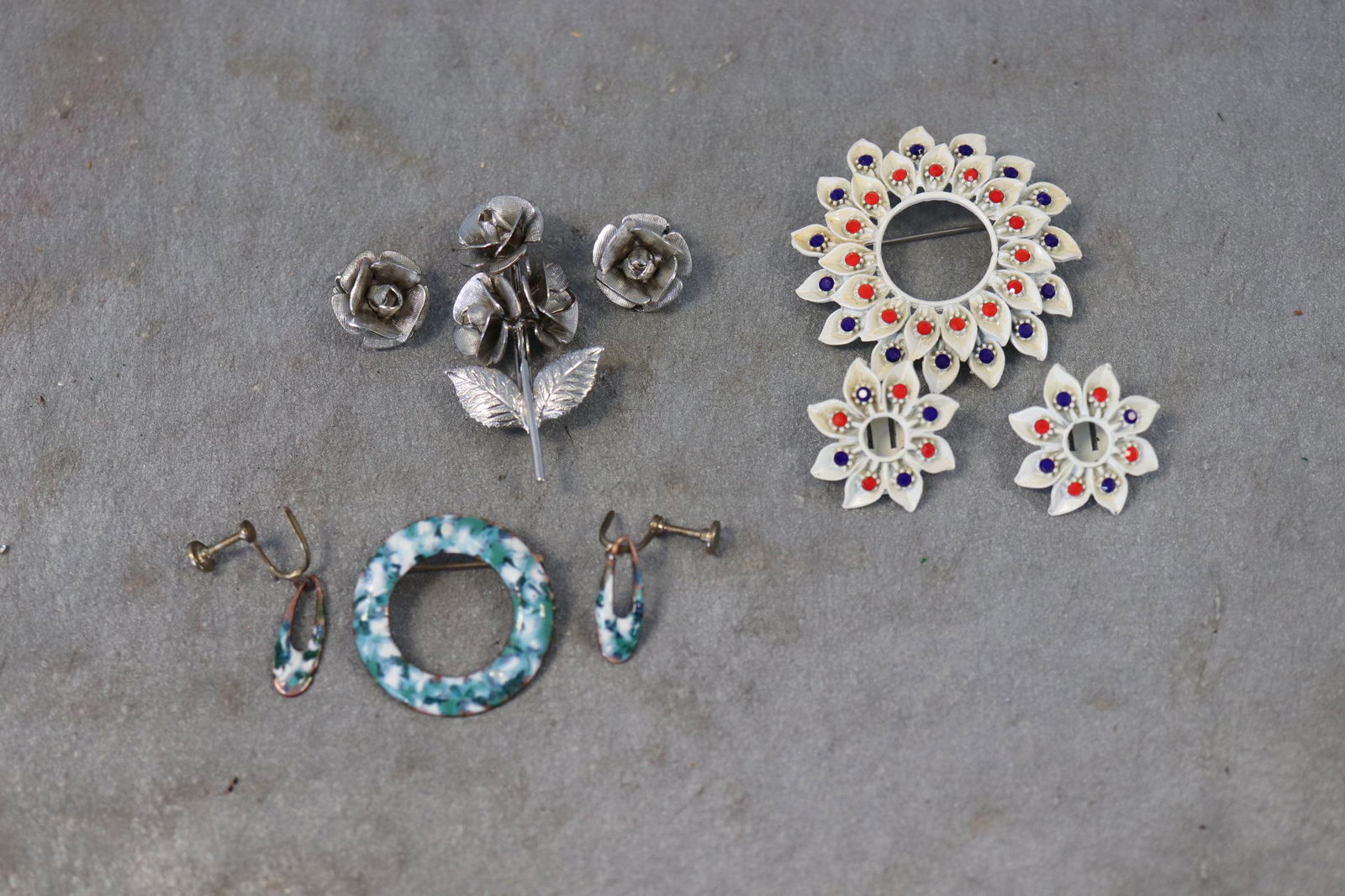 Lot of 3 Vintage Brooch Pin and Earring Sets (1 of 4)