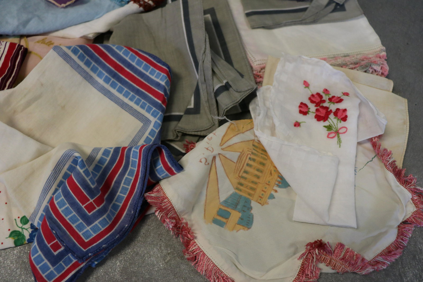Lot Of 38 Vintage Hankies: Embroidery, printed, crochet work, souvenir. Light soil and fading.