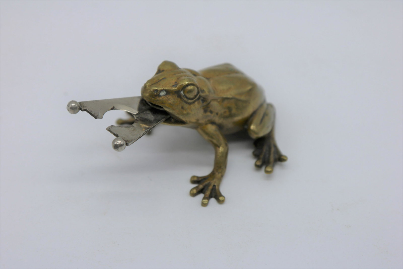 Antique Frog Cigar Cutter: brass frog, 3 1/4 inches long, 1 1/2 inches tall