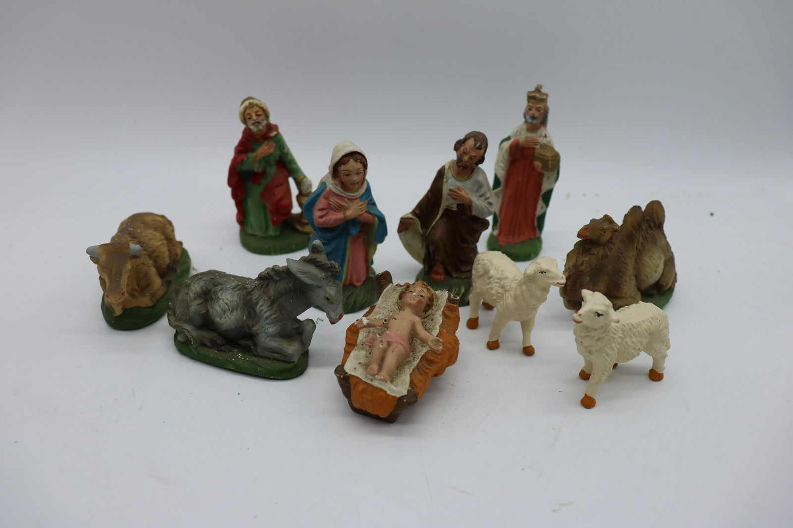 Lot Of 10 Vintage Nativity Set Characters (1 of 5)