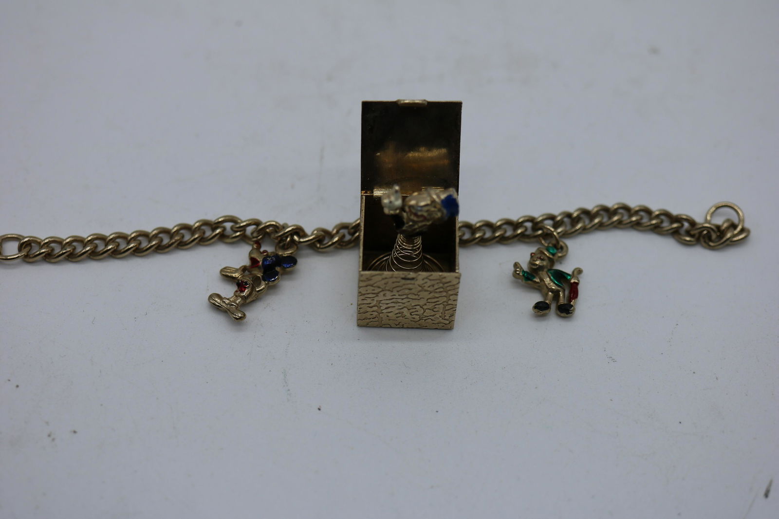 Vintage Mickey Mouse Clubhouse Housekeepers bracelet (1 of 5)