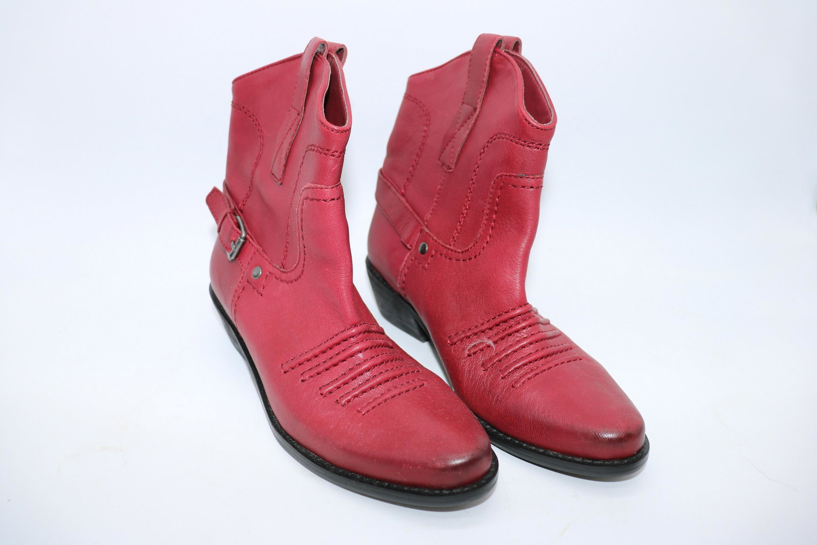 Franco Sarto Red Leather Cowboy Boots: Size 6, 1 1/2" heels, no sign of wear, like new condition.