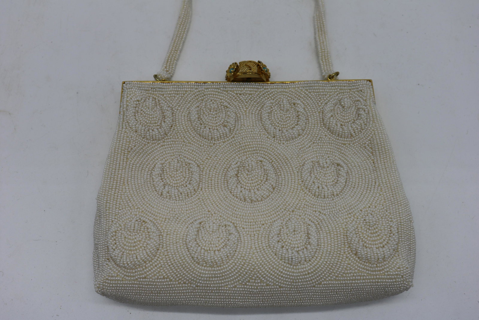 Vintage Walborg White Beaded Purse: Old Store Stock, marked "hand Made in Japan", decorative clasp, with small mirror and coin purse. Great condition.