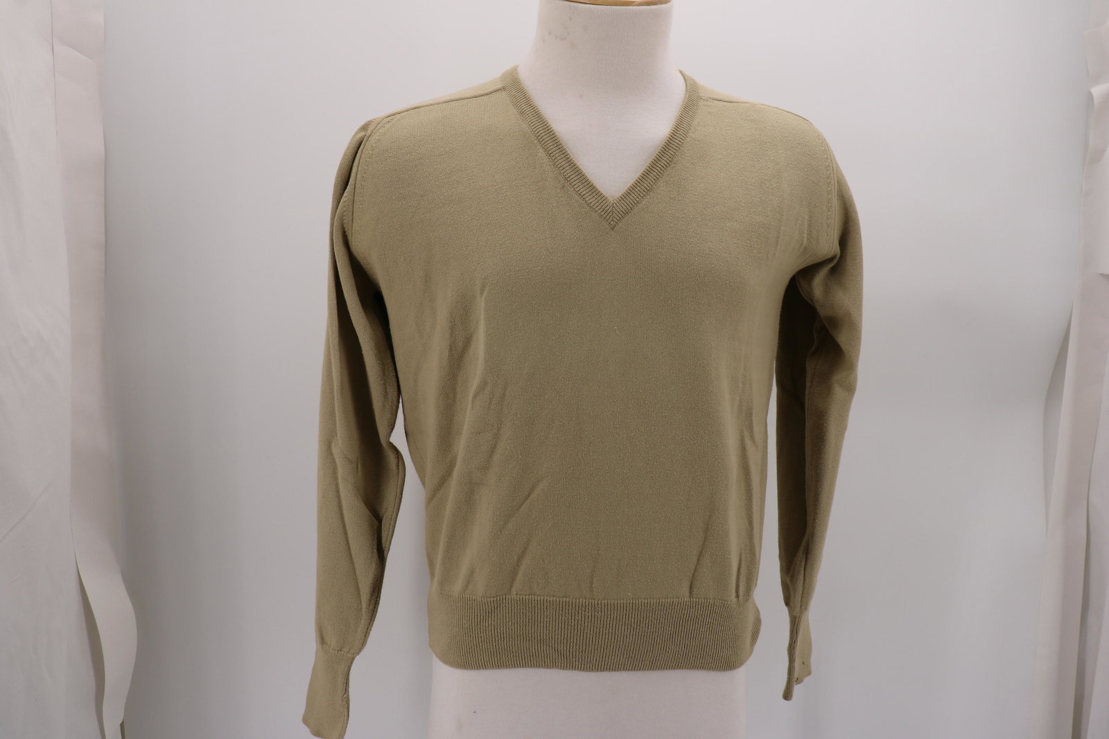Vintage Moss Green Cotton V-Neck Sweater by Lord Jeff: Approx. 40 chest, 16 across shoulders, 23 long.