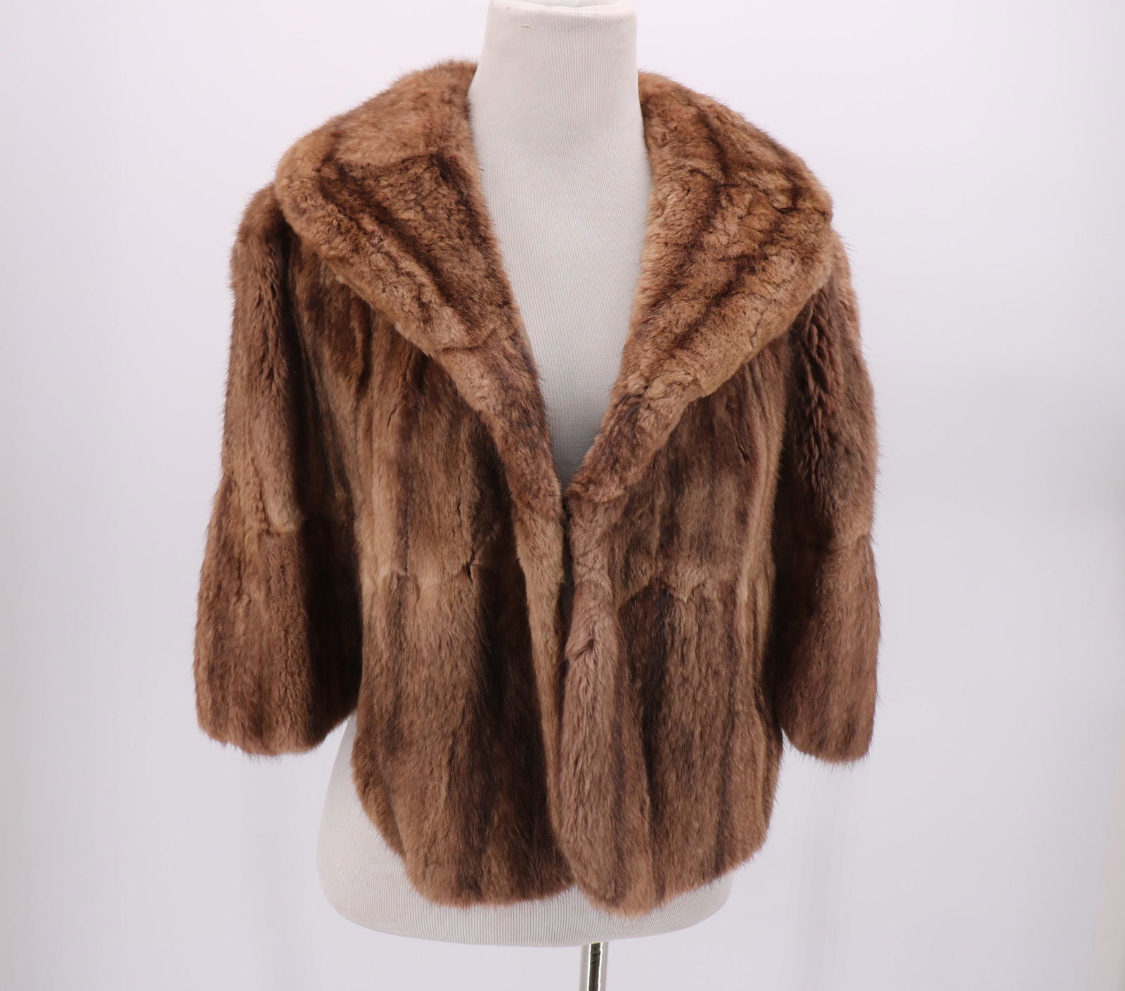 Vintage 1950's Mink Wrap/Stole: Weiner's Furs, Lawrence Ma, shawl collar, eye hook closure, nice soft condition, approx. 34 bust