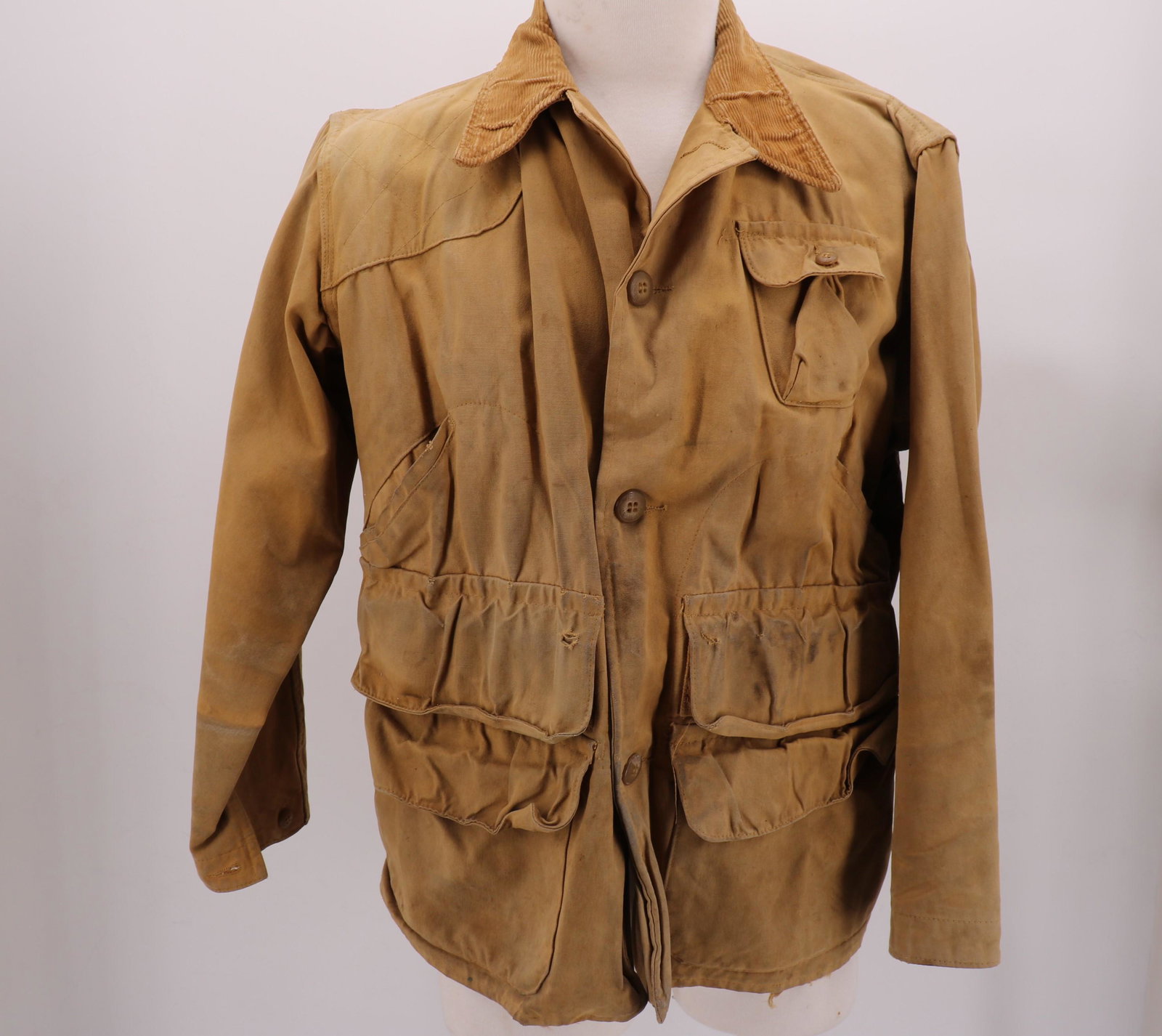 Vintage Bone-Dry Redhead Bird Hunting Game Coat: Size 44, wear, soil, and tears, see photos. Some seam repair needed on inside flap, patches have been added as well.