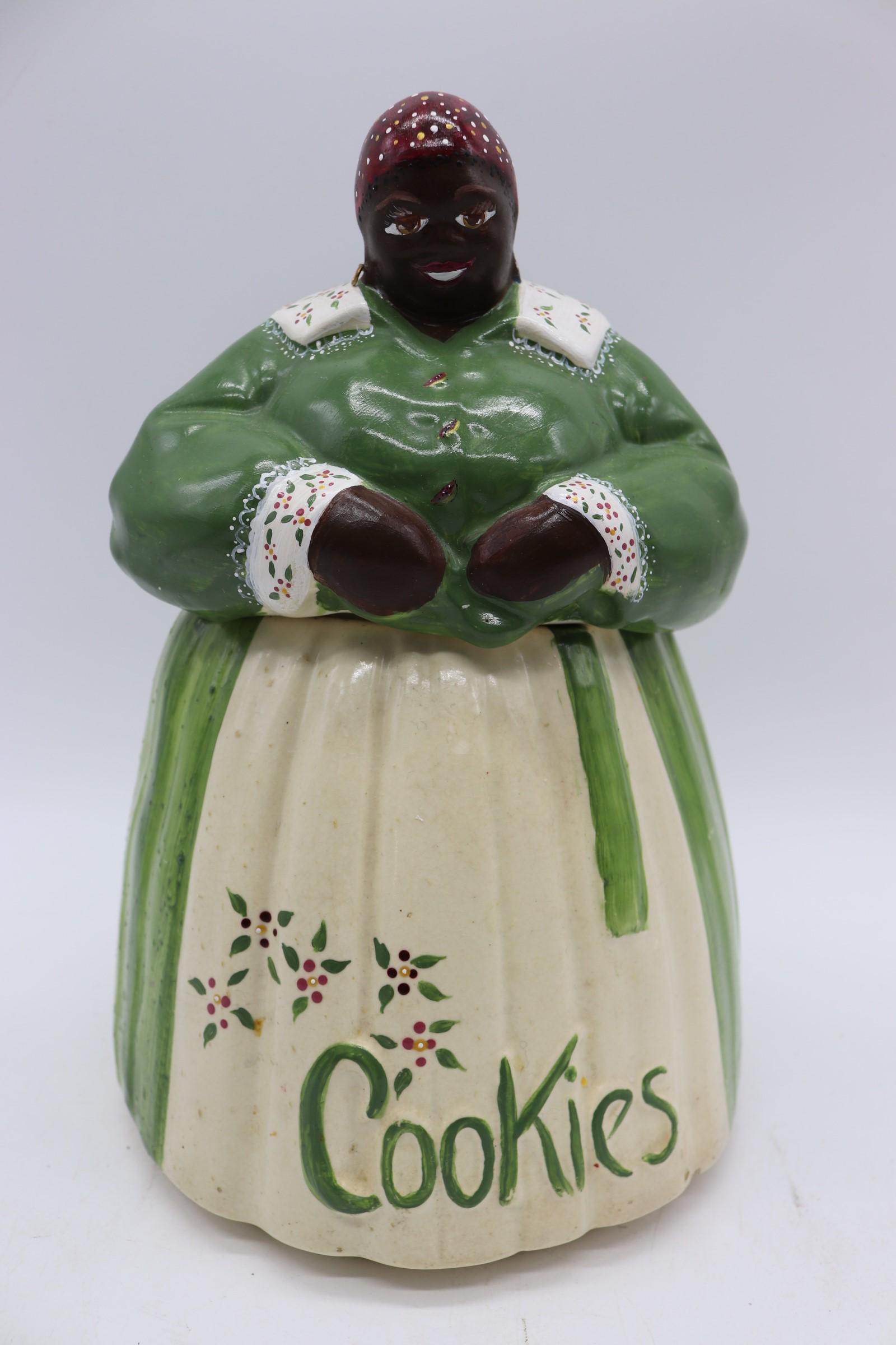 Vintage Mammie Cookie Jar by McCoy: appears to have been repainted at one point, small chip, nice condition