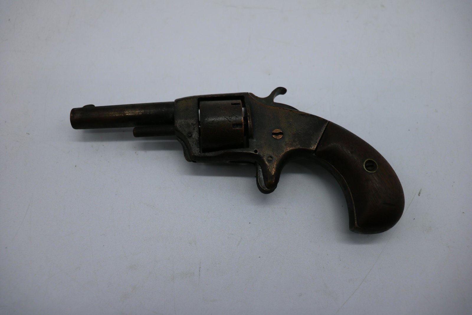 Antique Defender, 7 Shot, Spur Trigger Vest Gun: working condition, needs oil to loosen trigger, .22, approx. 6 inches long