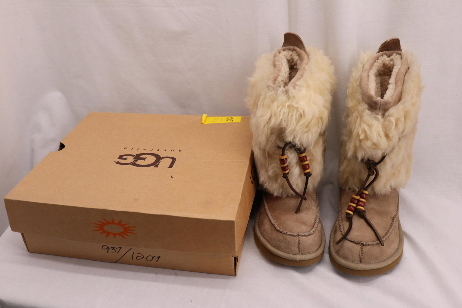UGG Boots, with Sheep Skin Cuffs: ladies size 7, slightly worn