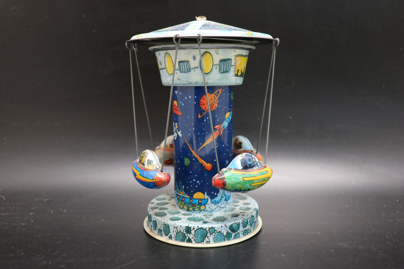 Vintage Tin Space Ship Spinning Carnival Toy (1 of 13)