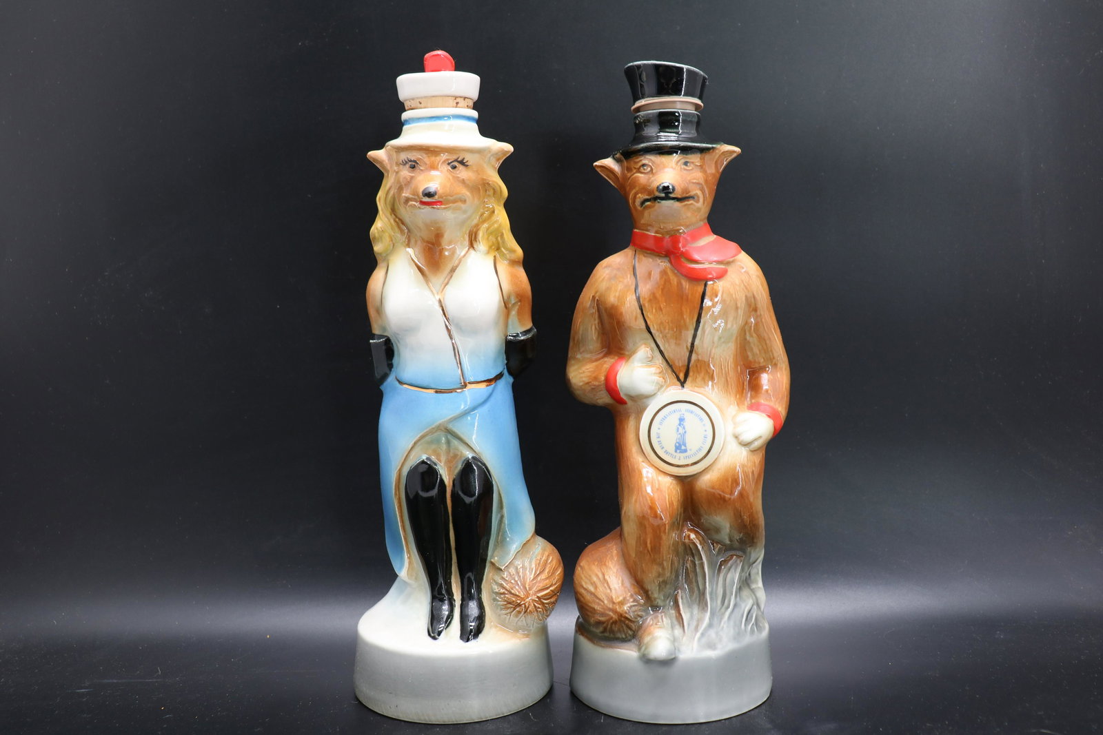 Lot of 2 Jim Beam Fox Decanters (1 of 7)