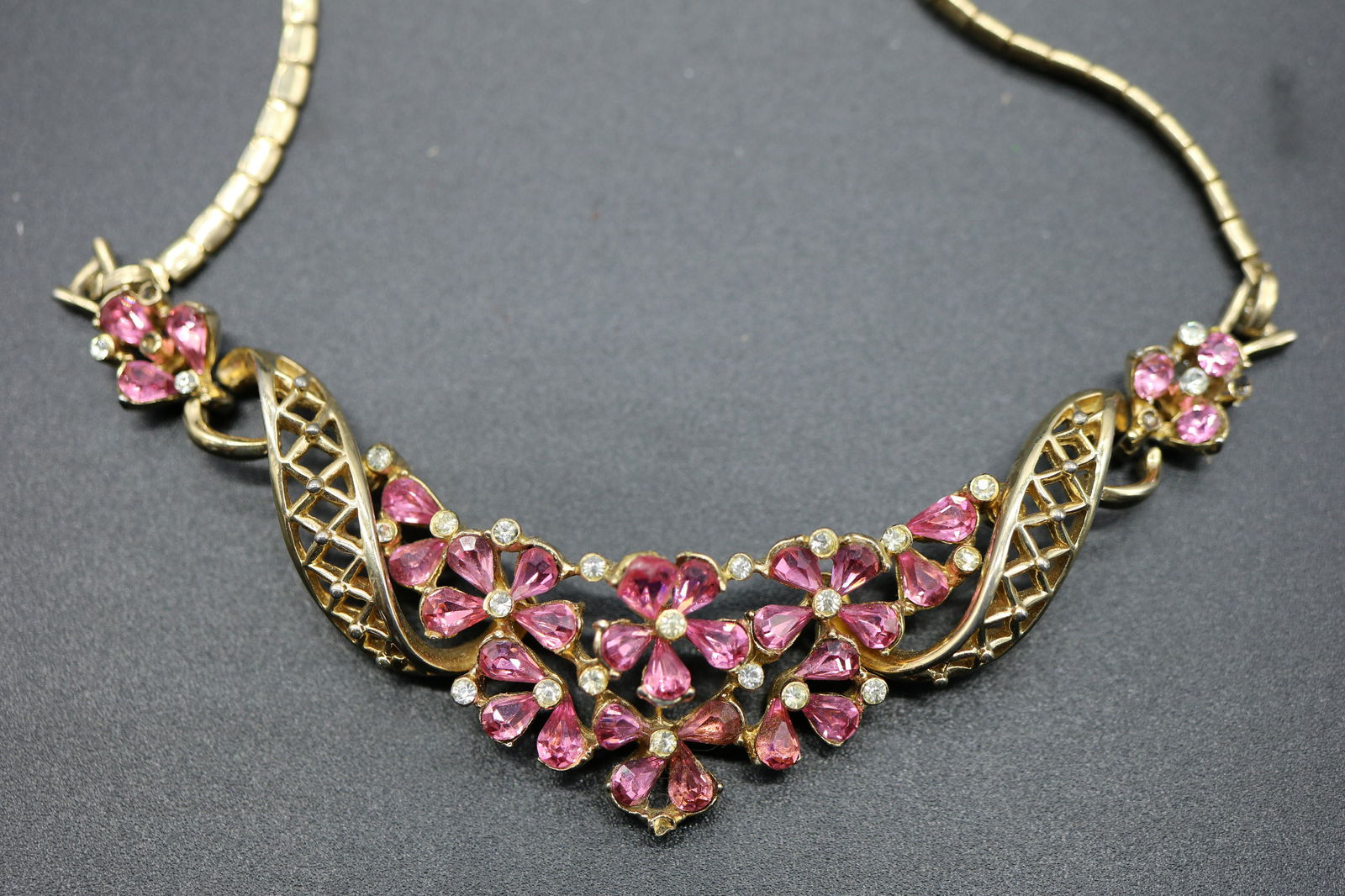 Vintage Coro Pink Floral Necklace (1 of 4)