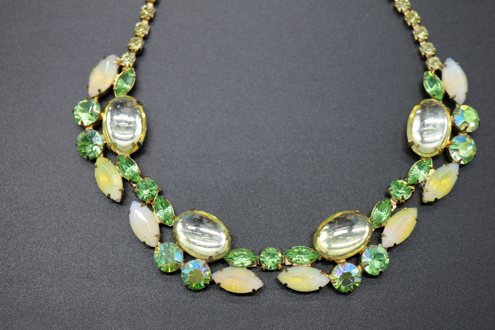 Vintage Alice Caviness Bib Style Beaded Necklace (1 of 5)