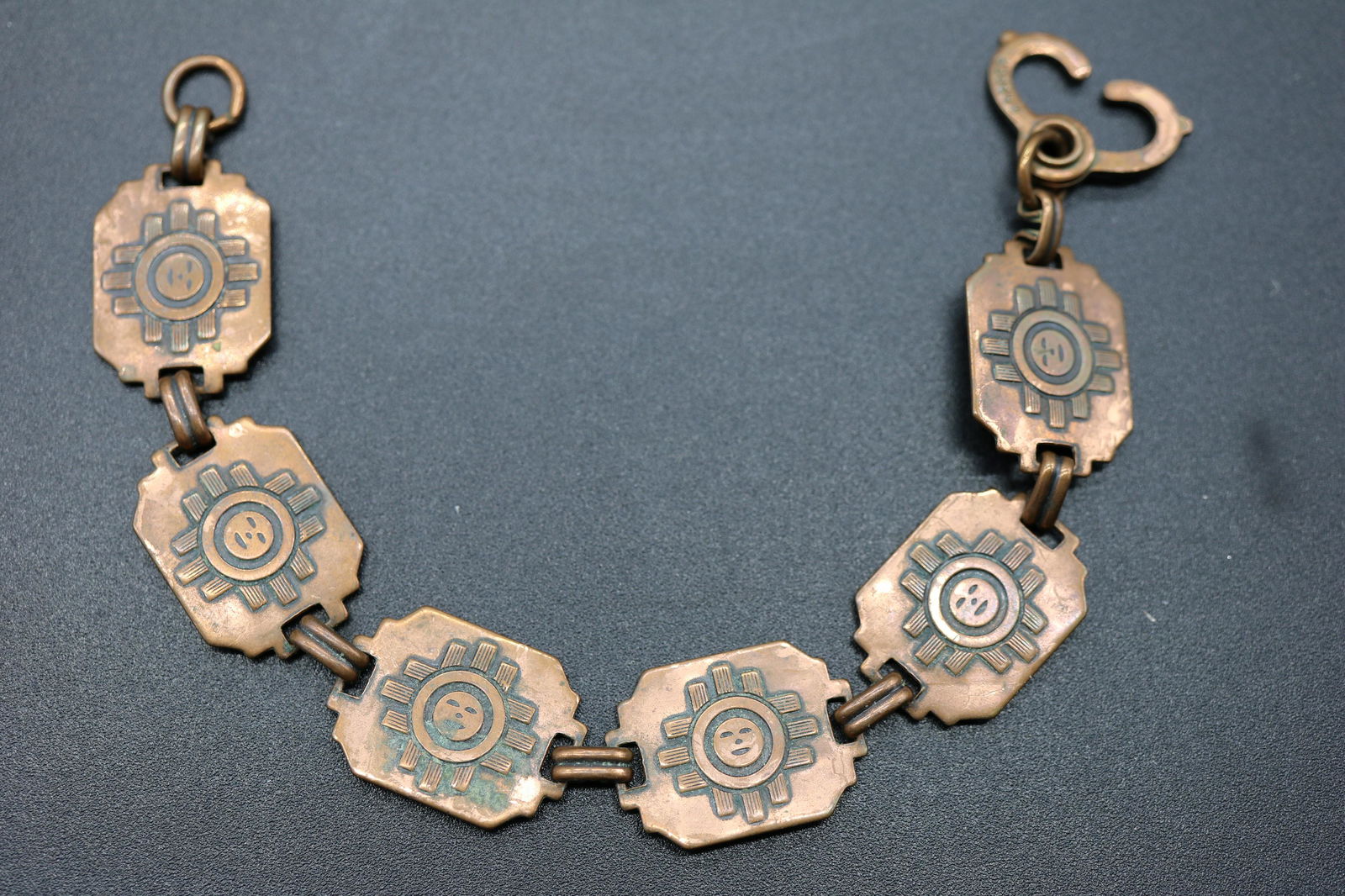 Vintage Southwestern Copper Sun Face Link Bracelet (1 of 4)