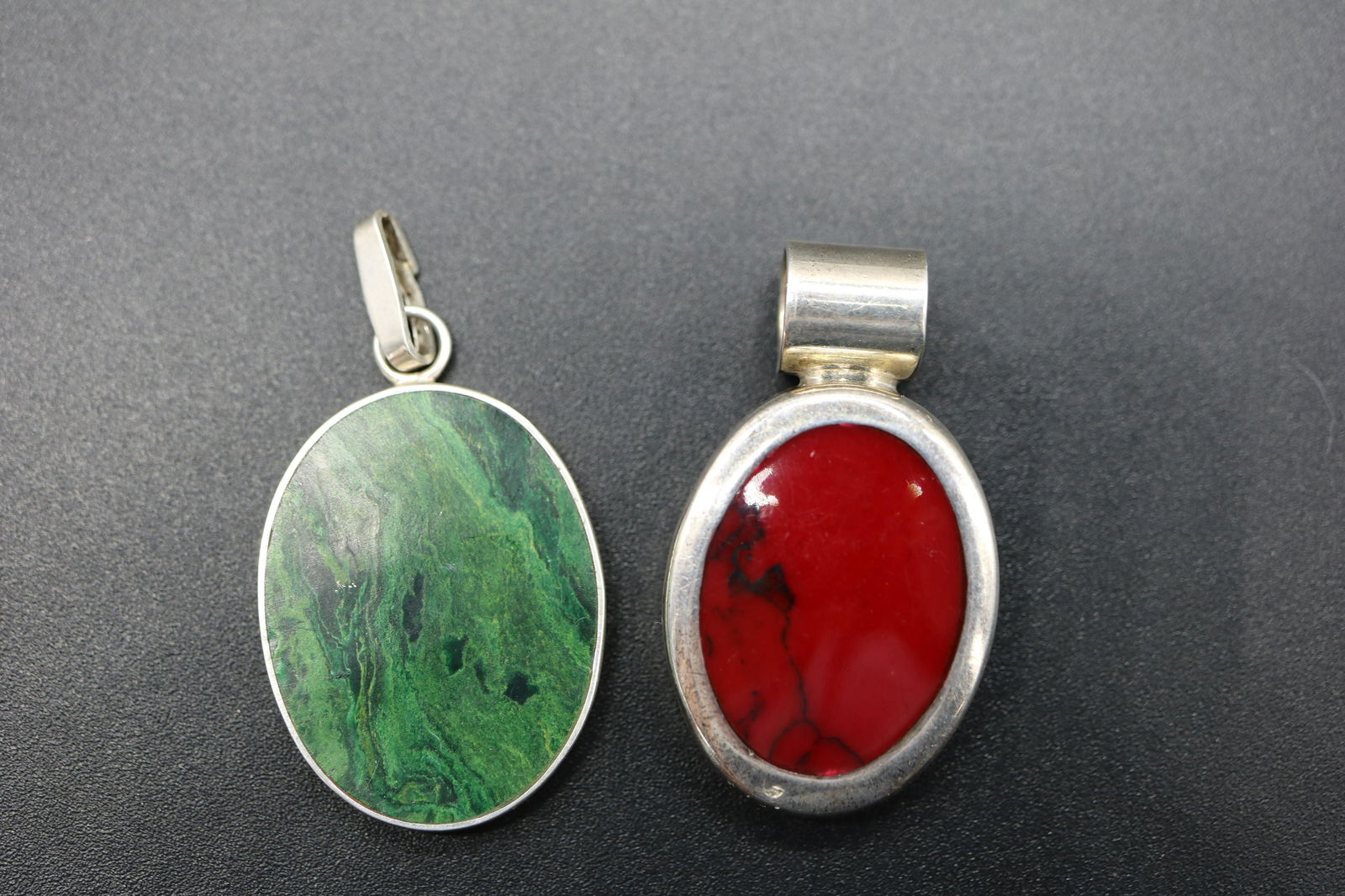 Lot of 2 Vintage Sterling & Stone Pendants: red stone & sterling marked mexico 925, Green Malachite with sterling frame marked 925