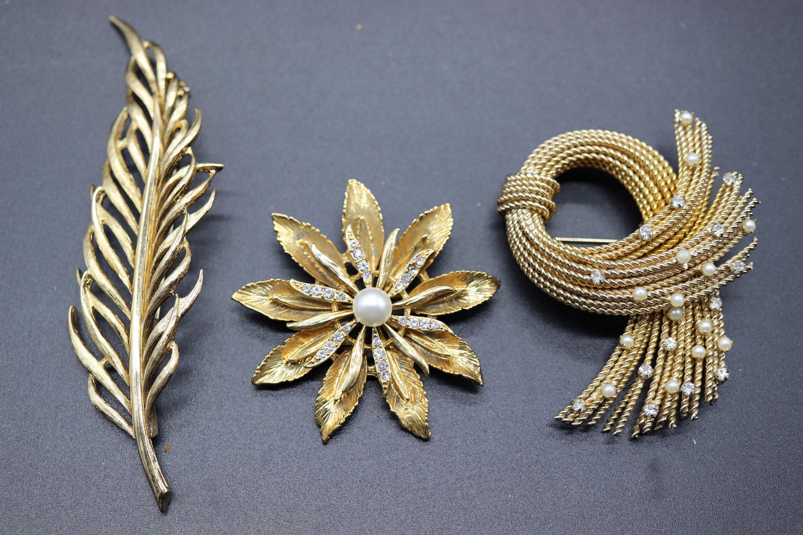 Lot of 3 Vintage Gold Tone Brooches, Monet: leaf brooch signed monet, the other 2 unmarked