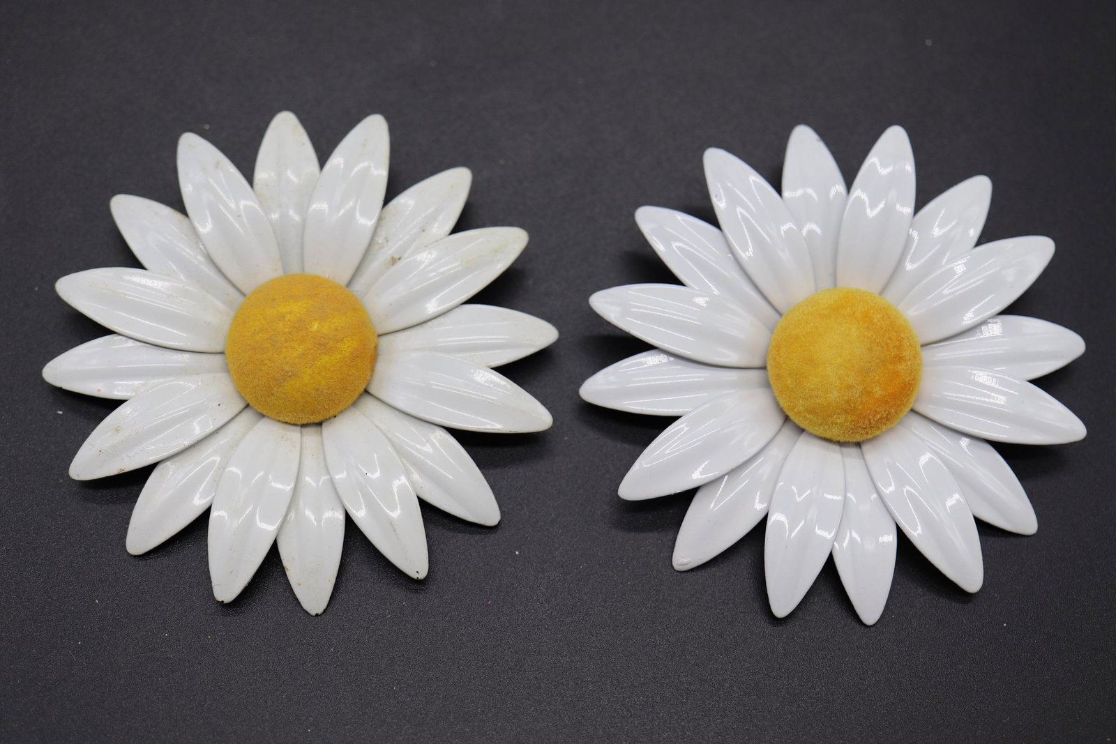 Pair of Vintage Daisy Brooches with Velvet Center: large white enamel brooches with velvet center, approx. 3 1/4 inches each