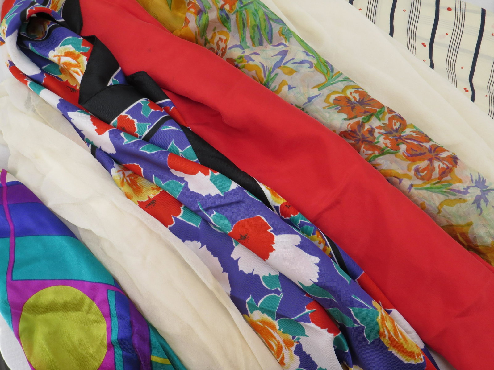 Lot of 12 Ladies Vintage Scarves: some silk, Rayon and other, Vera and more