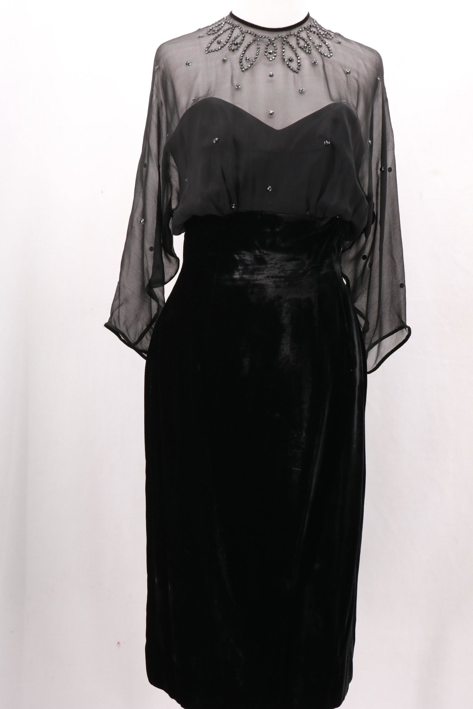 Vintage 1950's Black Velvet LILLI DIAMOND Cocktail: Vintage 1950's Black Velvet LILLI DIAMOND Cocktail Dress with sheer top and rhinestone embellishments. Possibly late 1940's. Fully lined in satin except for the sheer top above bust. Metal zipper clos