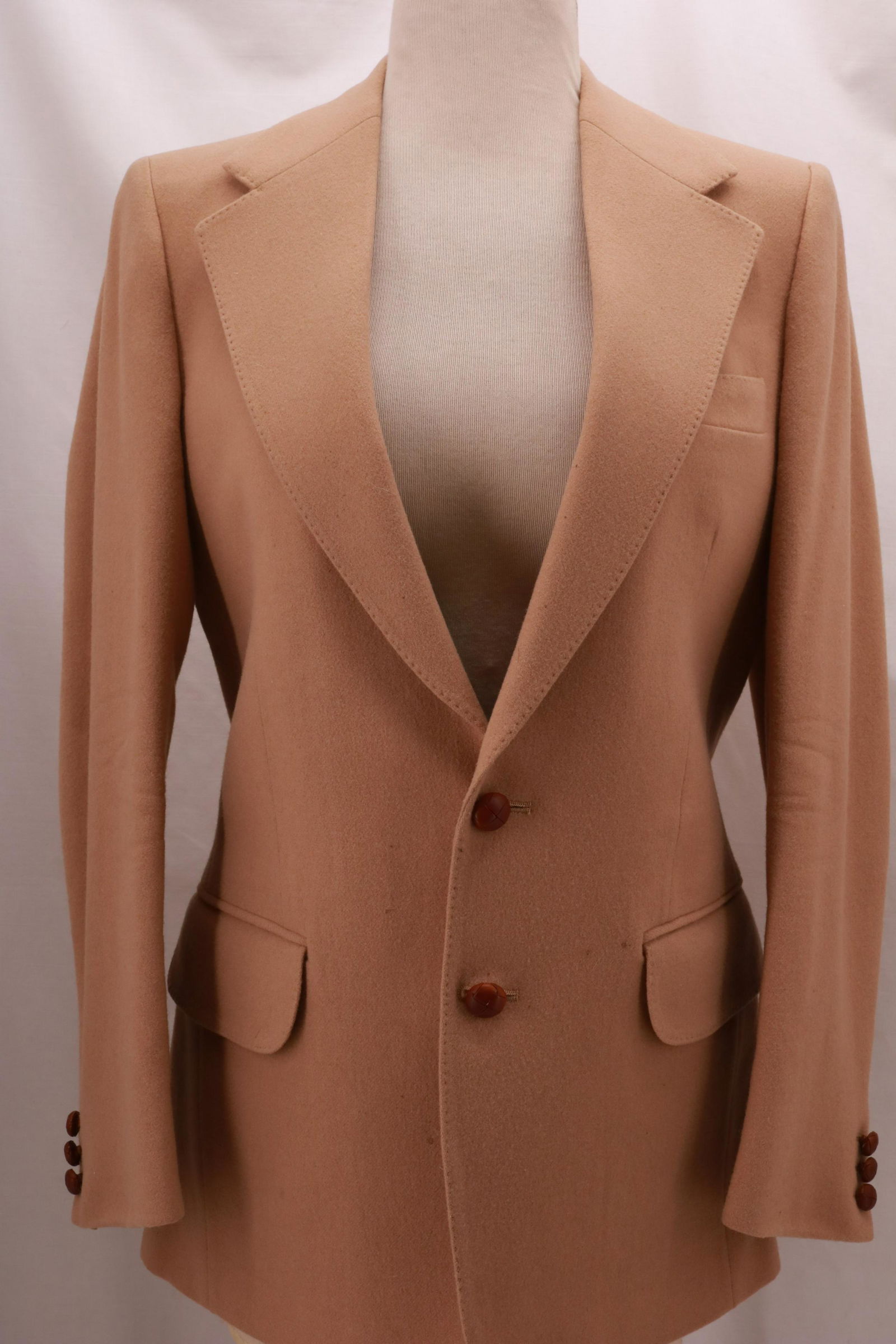 Vintage JAEGER Classic Wool/Camel Hair Blend Suit (1 of 15)