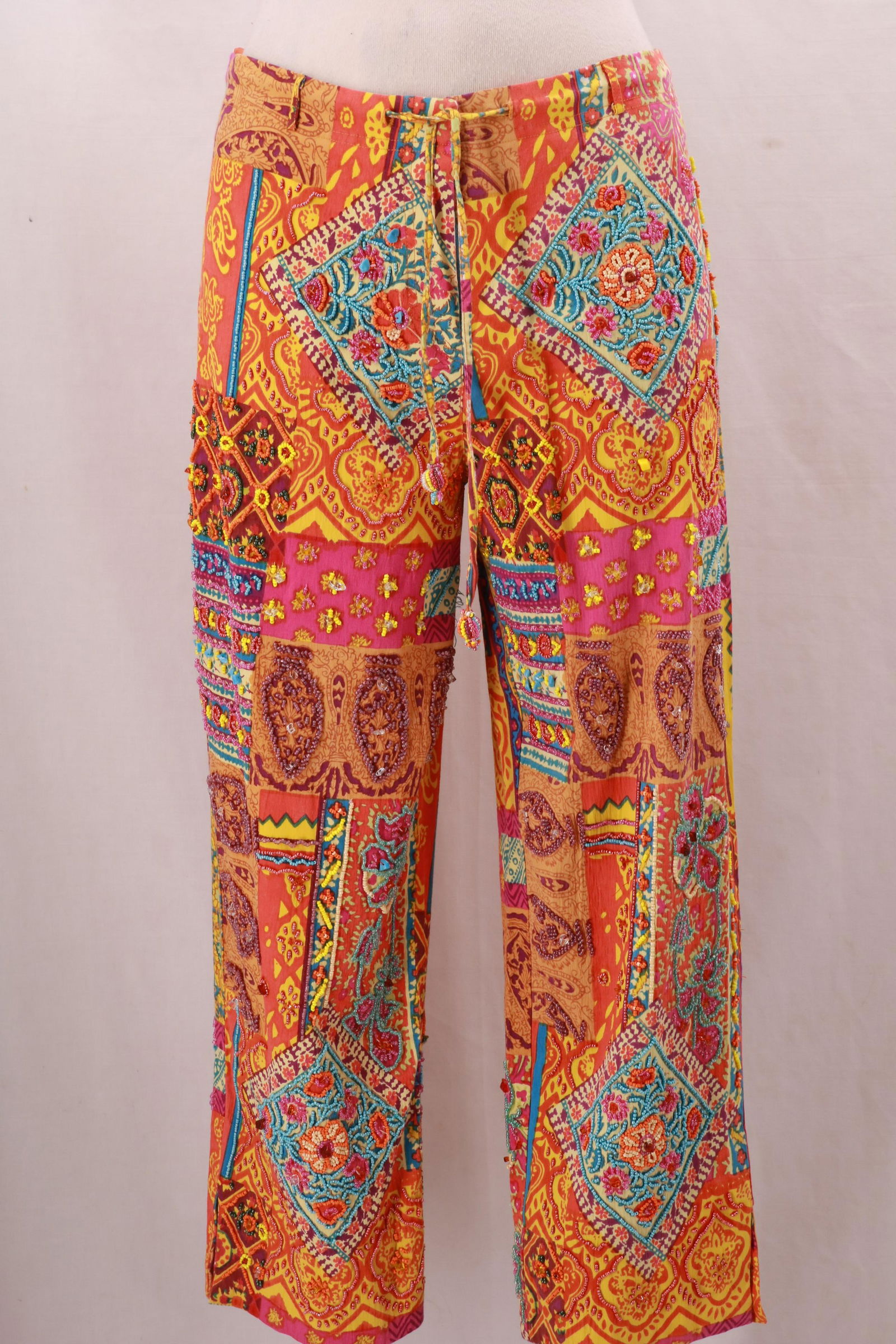 Vintage ARIO Patchwork Pattern Cotton/Lycra Beaded (1 of 9)