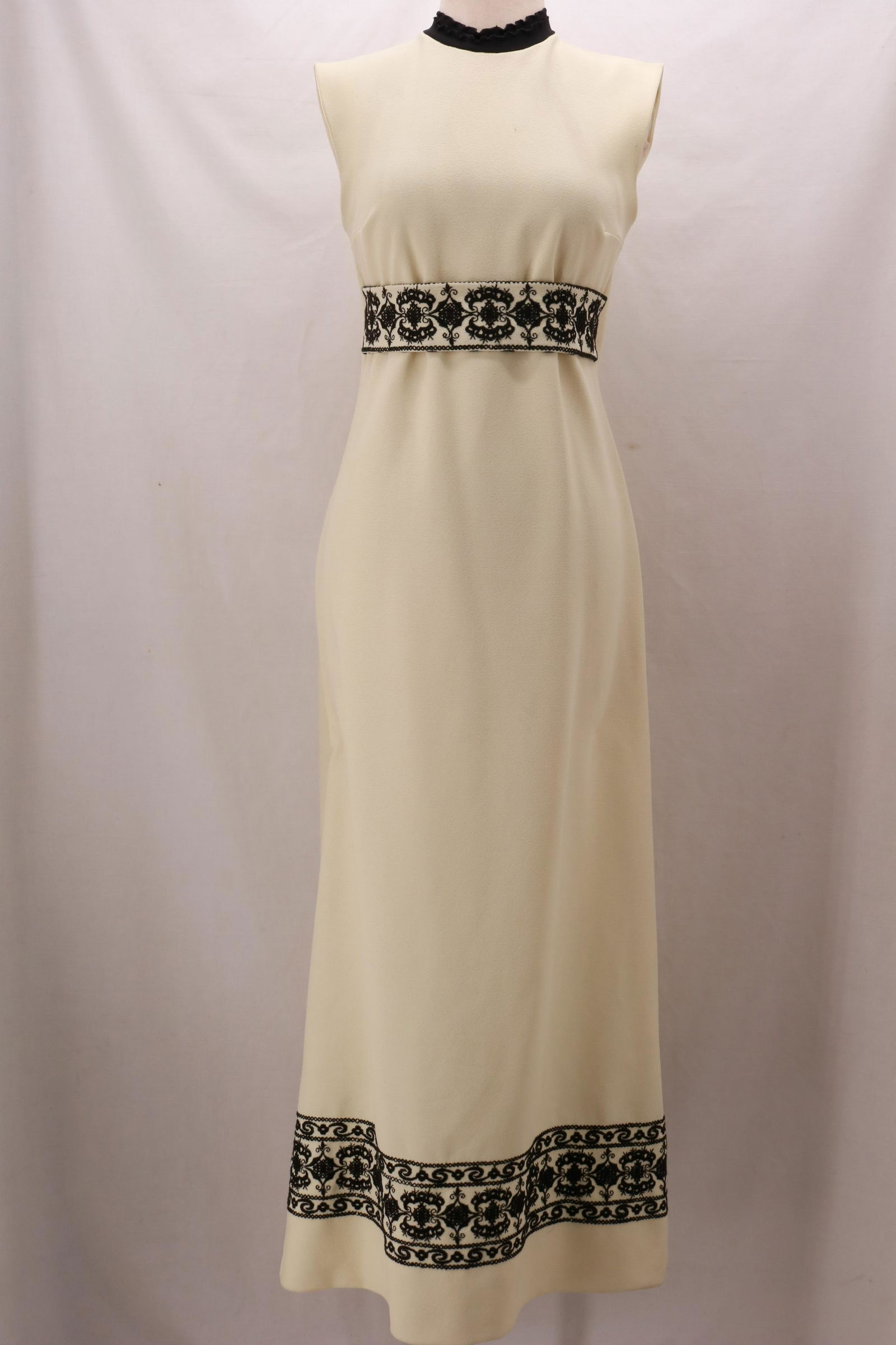 Vintage 1970's Cream and Black Full Length Dress (1 of 11)