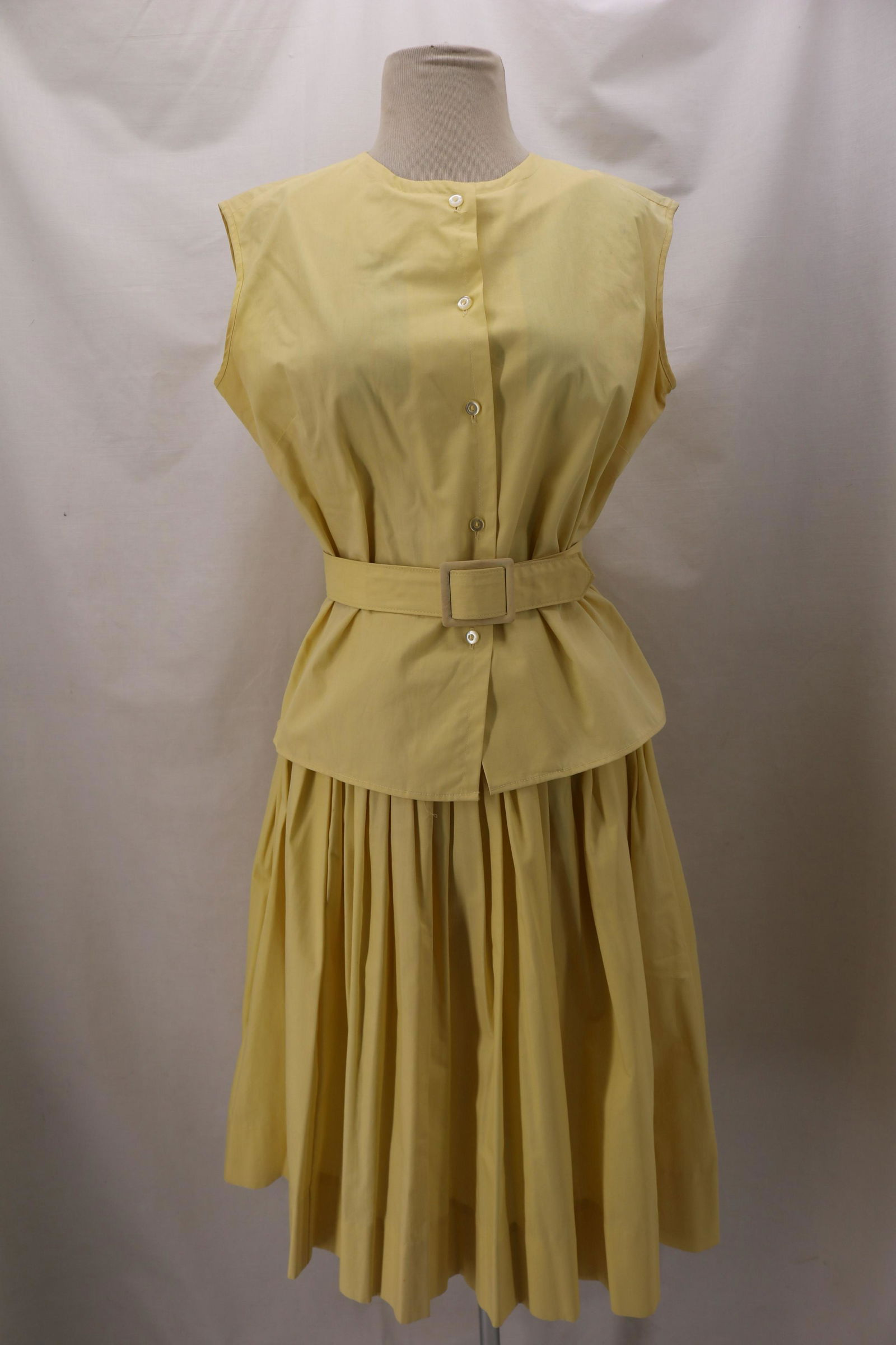 Vintage 1960's LAURE LYNN by SUN RAY Lemon Yellow (1 of 7)