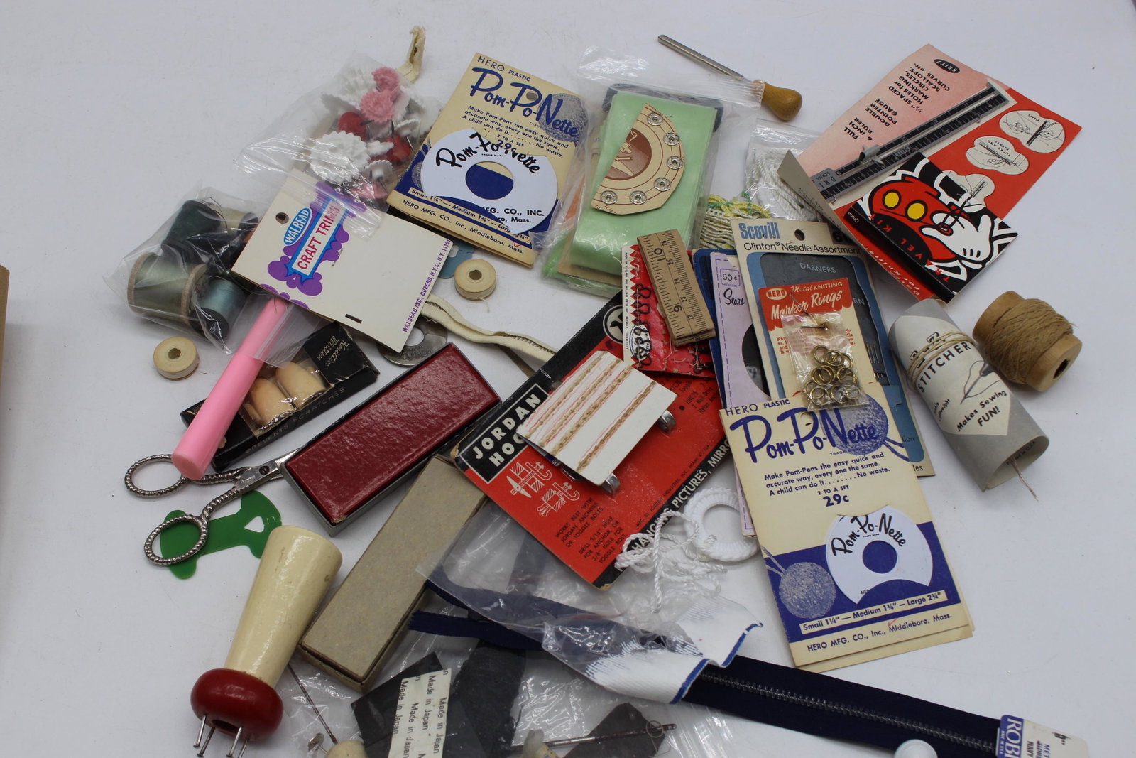 Lot of Sewing Items, Threads, Hooks, Trim & more: nice lot with old store stock items, including knitting kit and handy box mercerized sewing spools